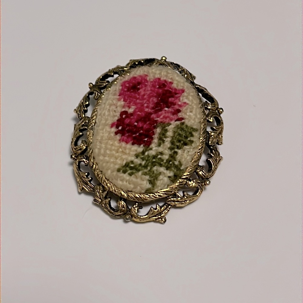 Vtg Woven Floral Cross Stitch Brooch Cameo
